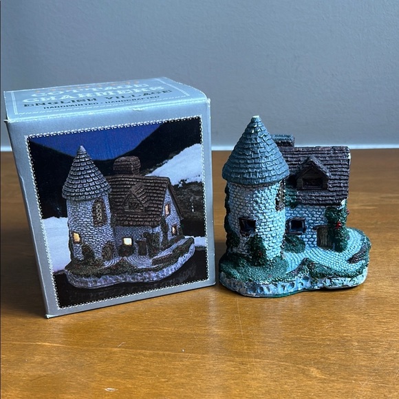 Lighted Cottage Charmers English Village Hand Painted Handcrafted original box - Picture 2 of 8